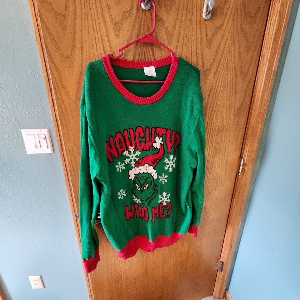 Grinch Christmas Sweater in Green and Red Size XL